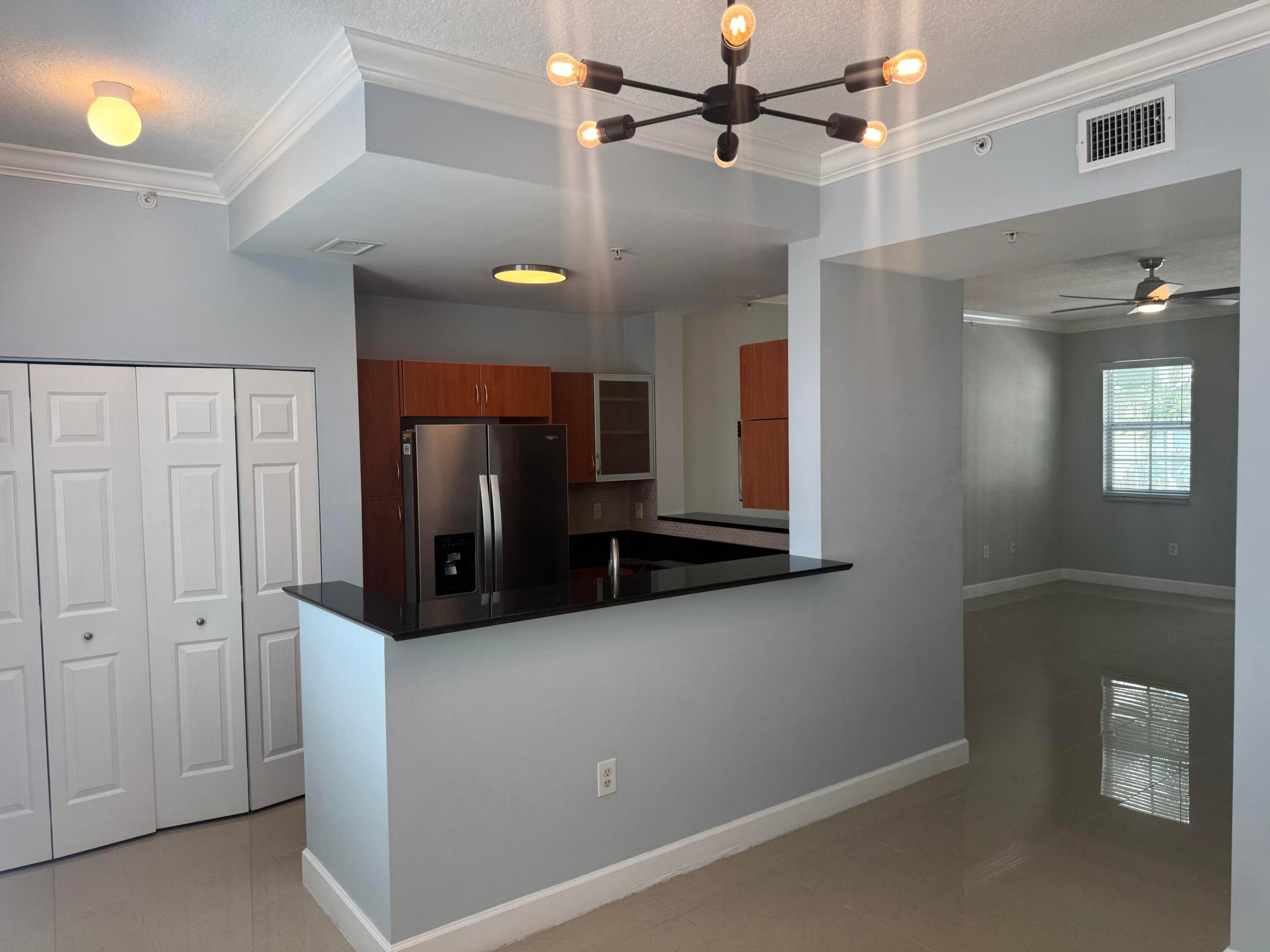 MOORINGS AT LANTANA TOWNHOUSES CONDO - Residential Lease