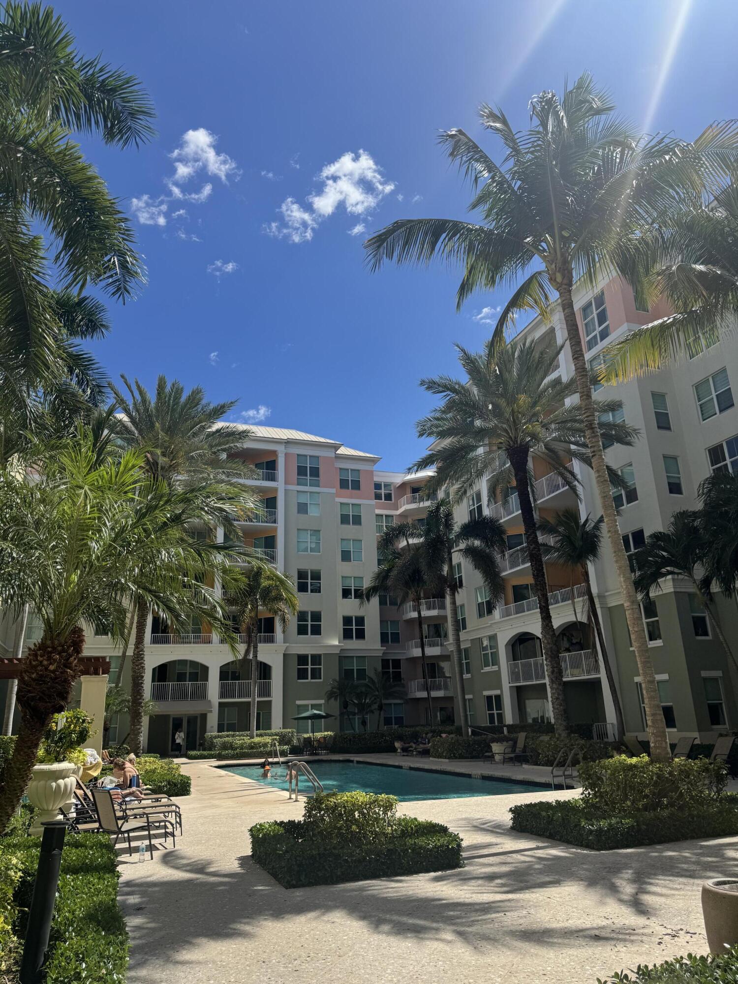 MOORINGS AT LANTANA TOWNHOUSES CONDO - Residential Lease