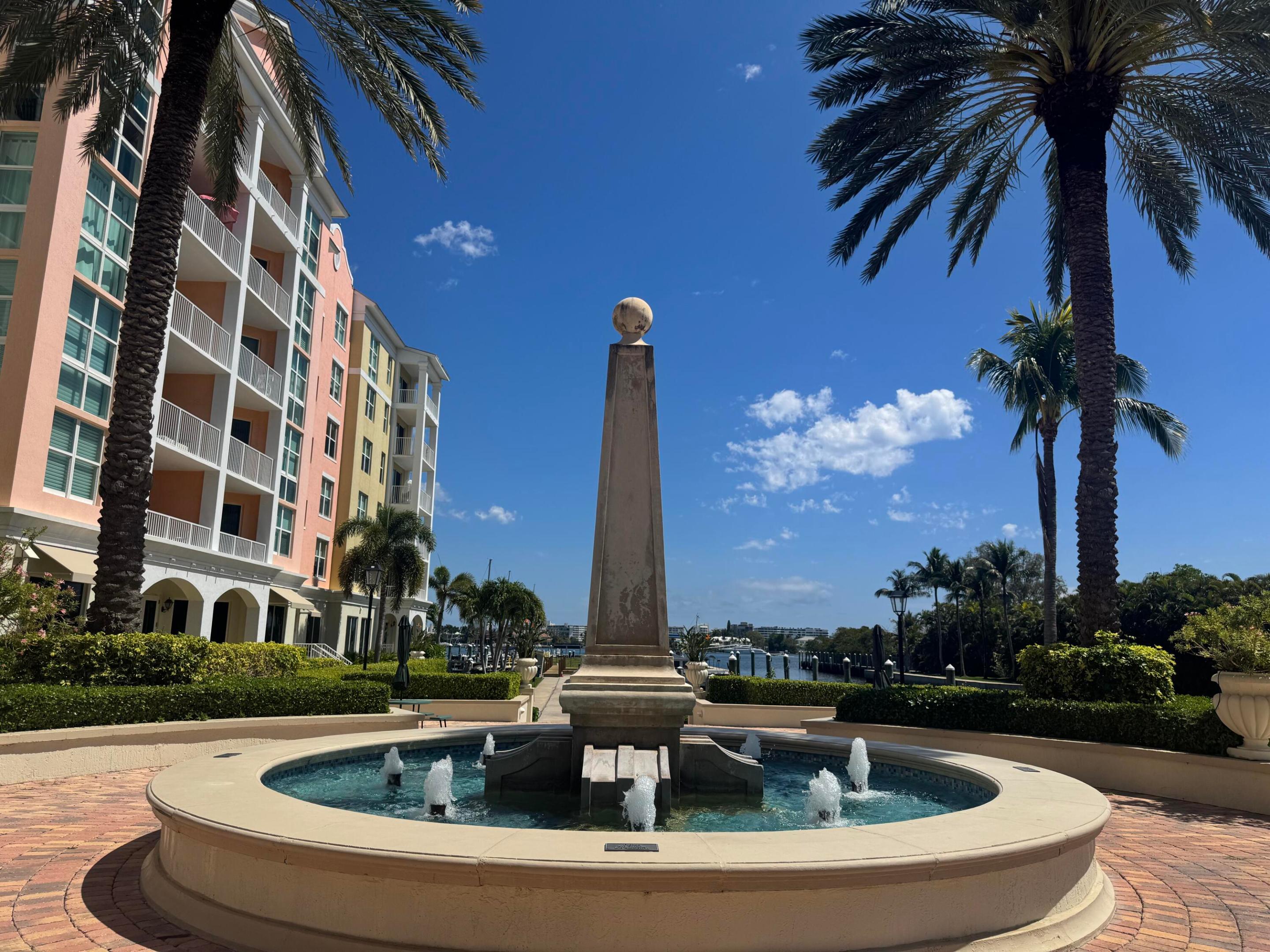 MOORINGS AT LANTANA TOWNHOUSES CONDO - Residential Lease