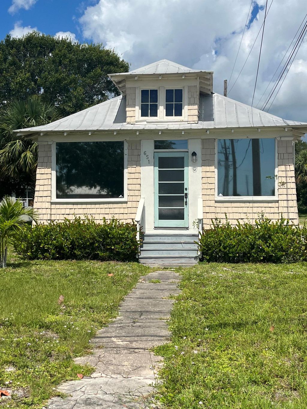 Photo of 651 N 2nd Street, Fort Pierce, FL 34950 (MLS # R11000314)