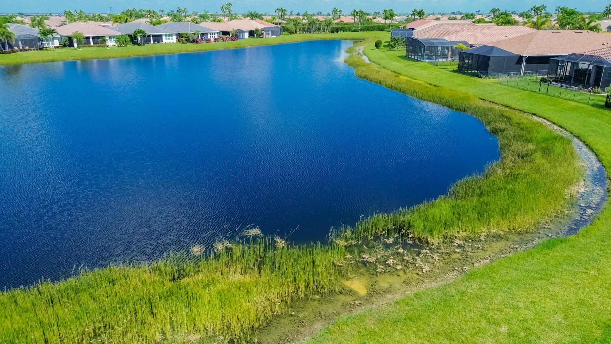 10211 SW Fernwood Avenue, Port St Lucie, FL, 34987/$439,900 1 10211 SW Fernwood Avenue