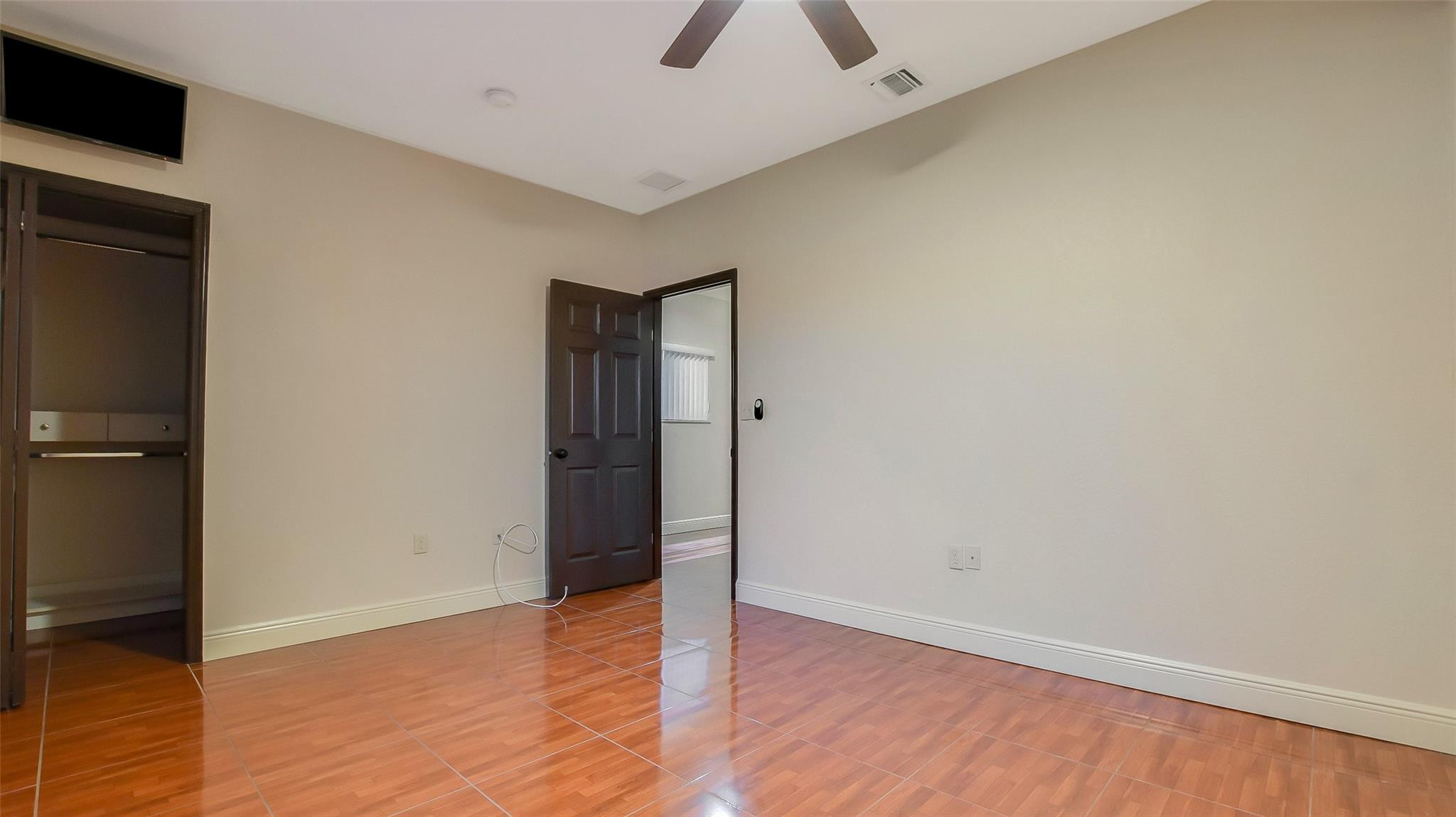 Hubbards 106-27 B - Residential Income