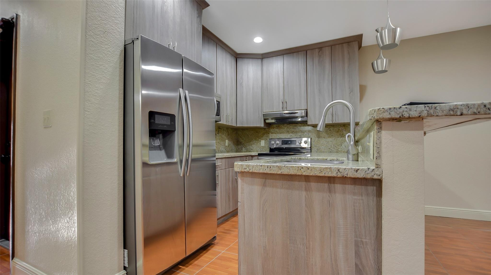 Hubbards 106-27 B - Residential Income