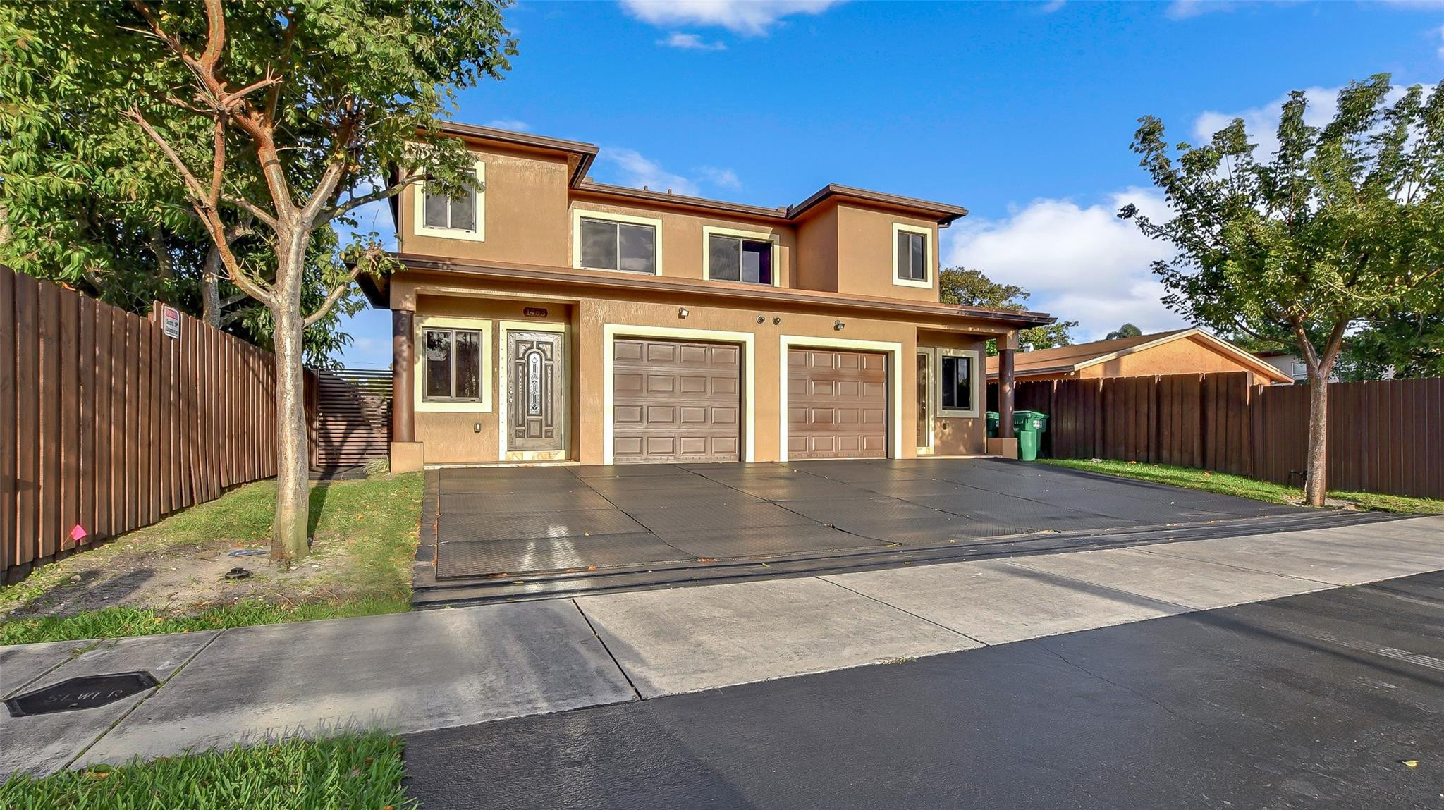 1461-1463 SW 40th Terrace