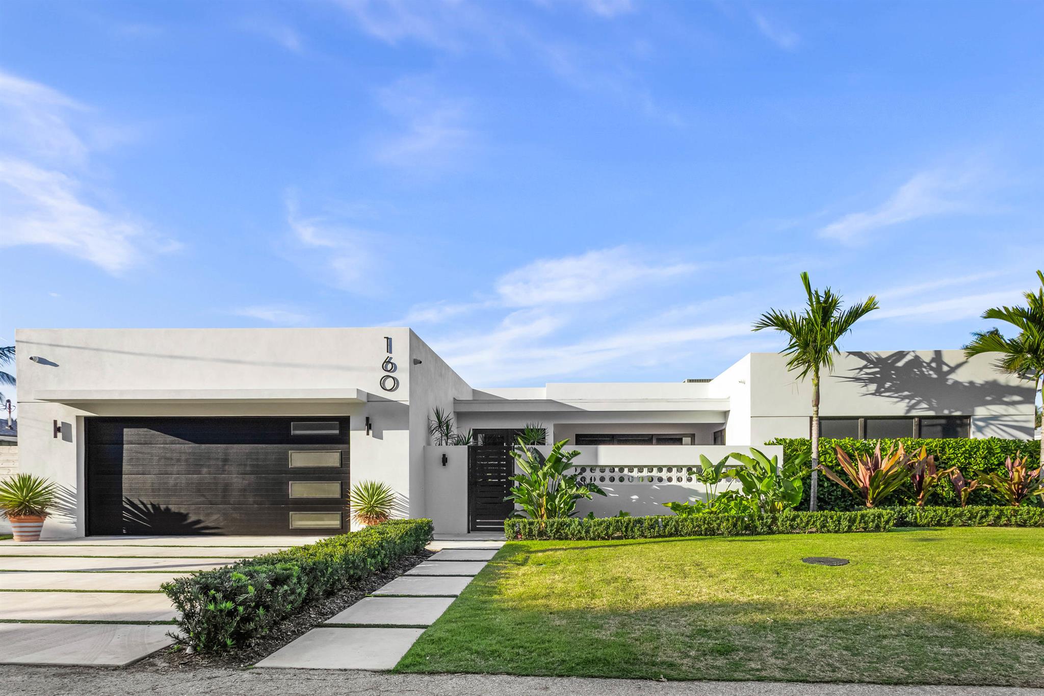 HYPOLUXO PARK IN - Residential