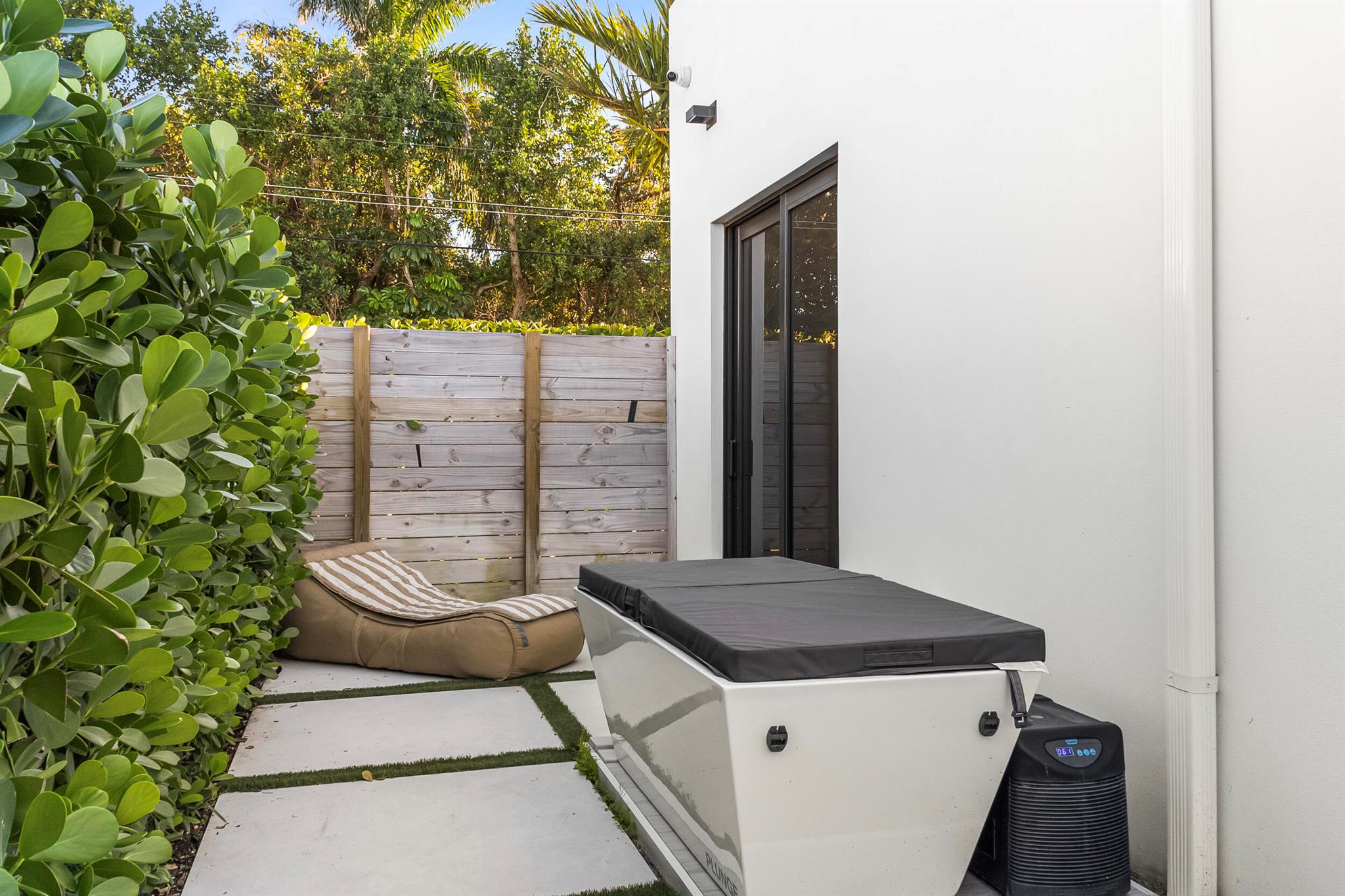 HYPOLUXO PARK IN - Residential