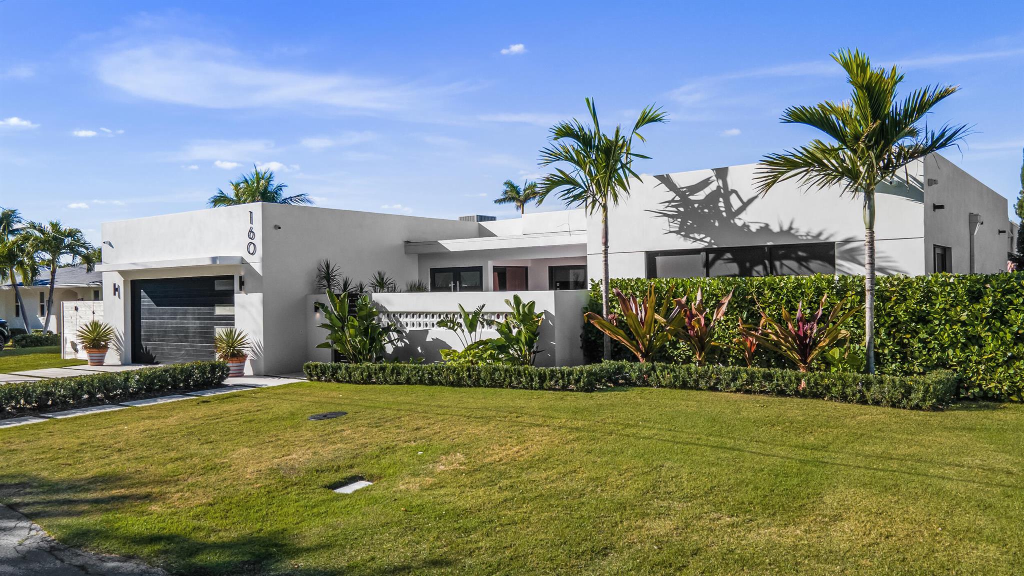 HYPOLUXO PARK IN - Residential