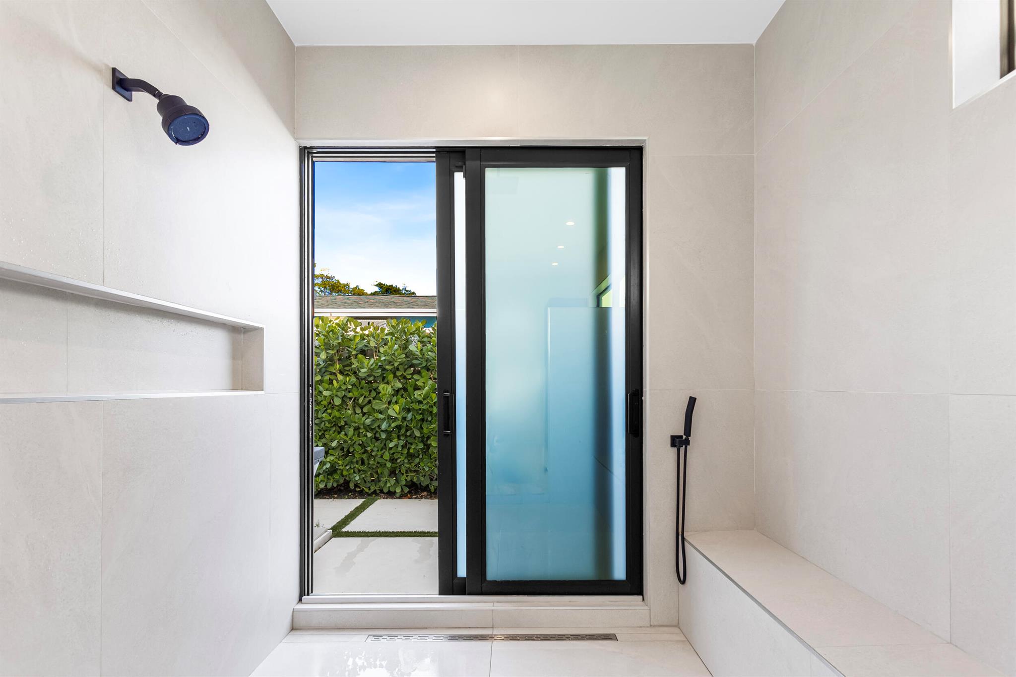 HYPOLUXO PARK IN - Residential