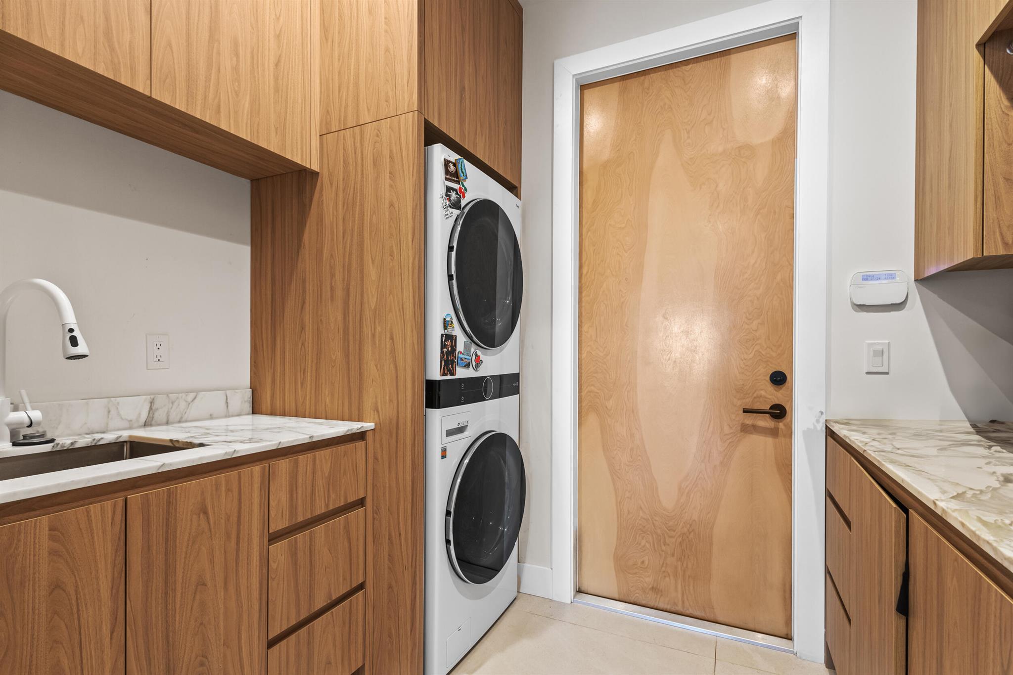 HYPOLUXO PARK IN - Residential