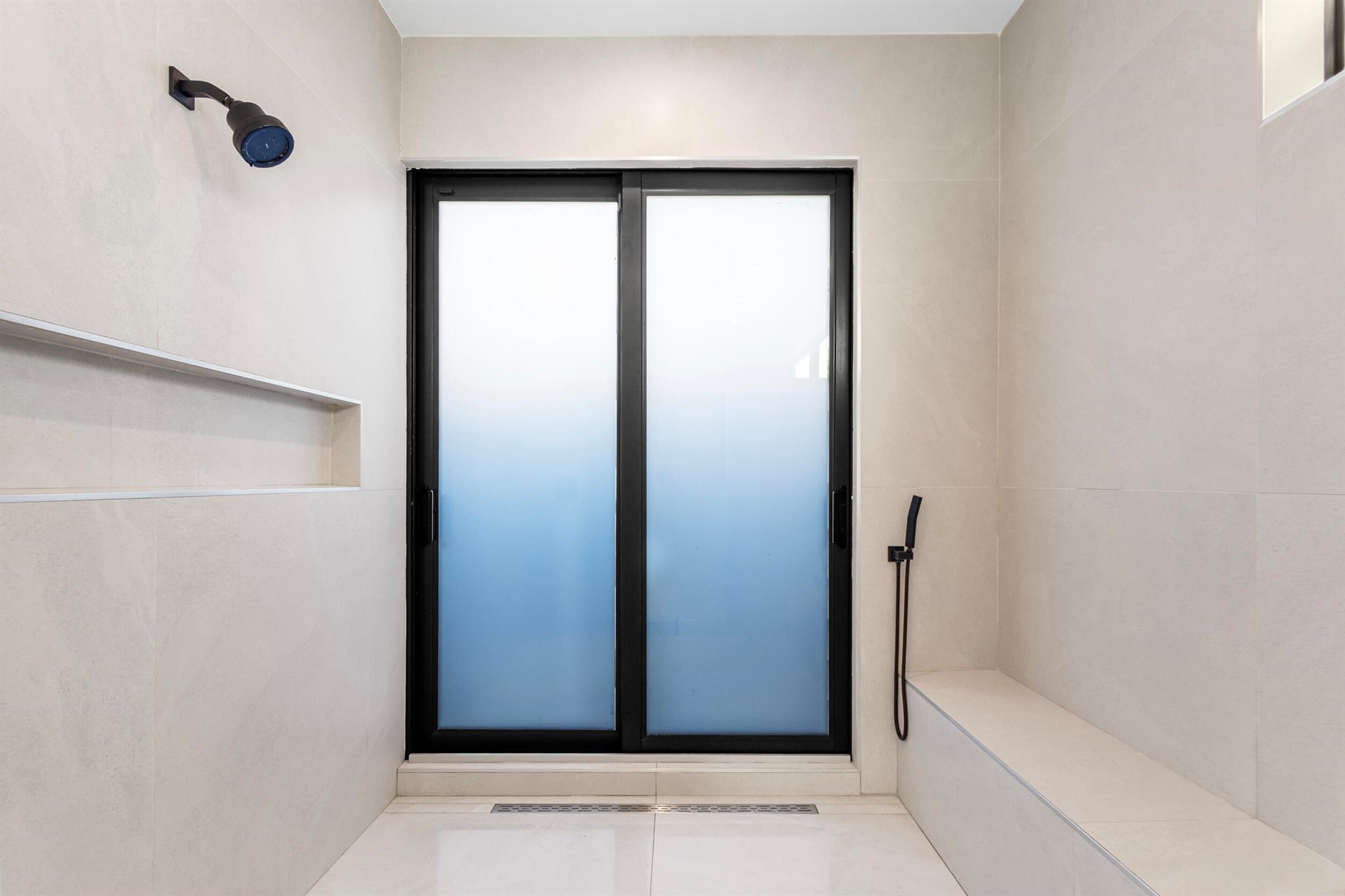 HYPOLUXO PARK IN - Residential