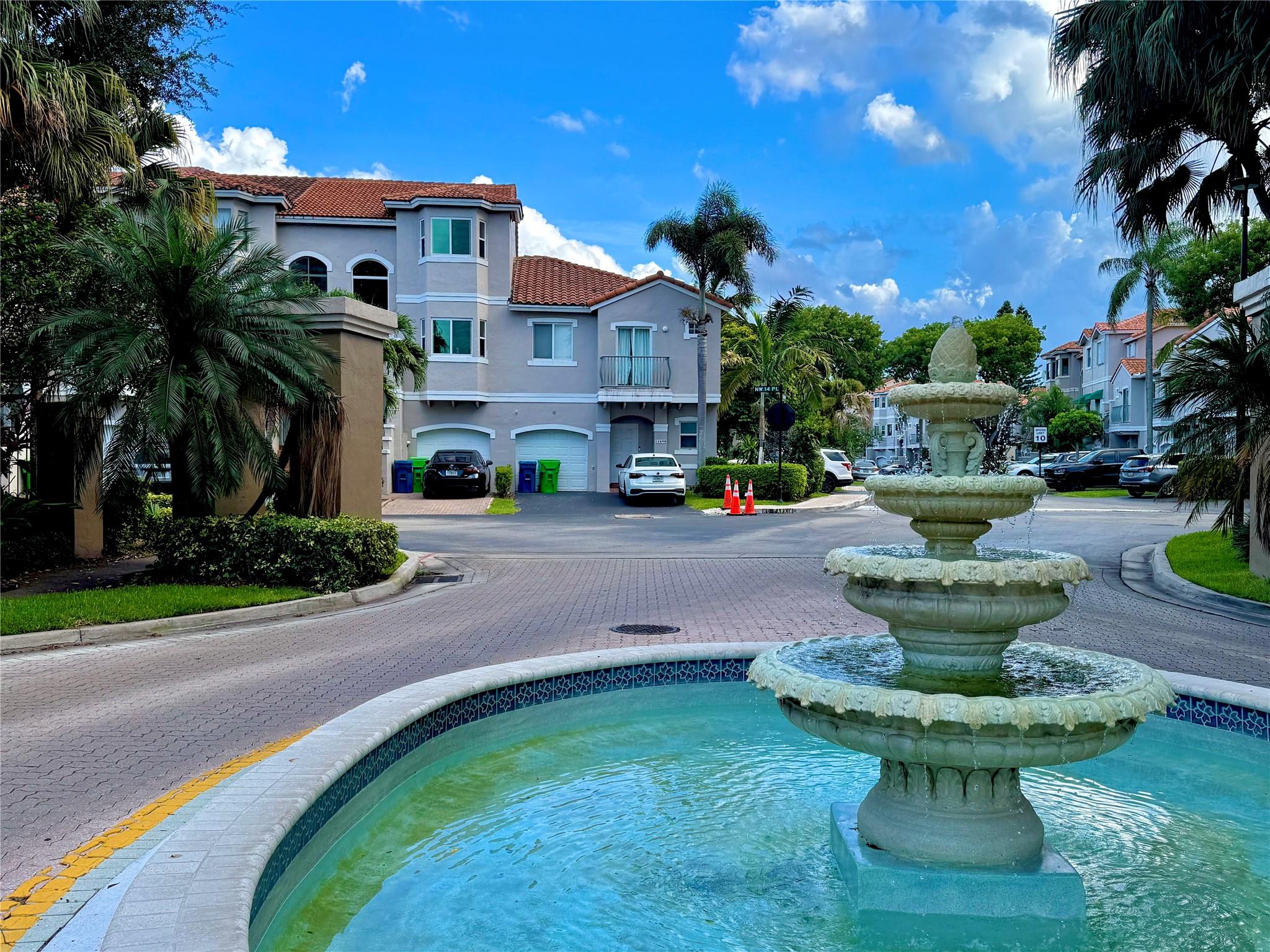 **Gem Alert**
Spacious tri-level townhouse in Allegro with 3 bedrooms, 3 baths, and a versatile bonus room opening to a private patio. Enjoy a NEW roof (2024), updated AC & water heater, an open kitchen with granite counters and stainless steel appliances, plus a one-car garage. Community pool directly across the street and a prime location near Sawgrass Mall and major highways. Move-in ready and priced to sell—don’t miss this one!