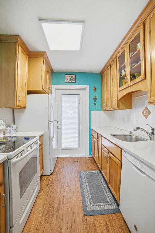 LAKE COLONY APTS TWO INC - Residential