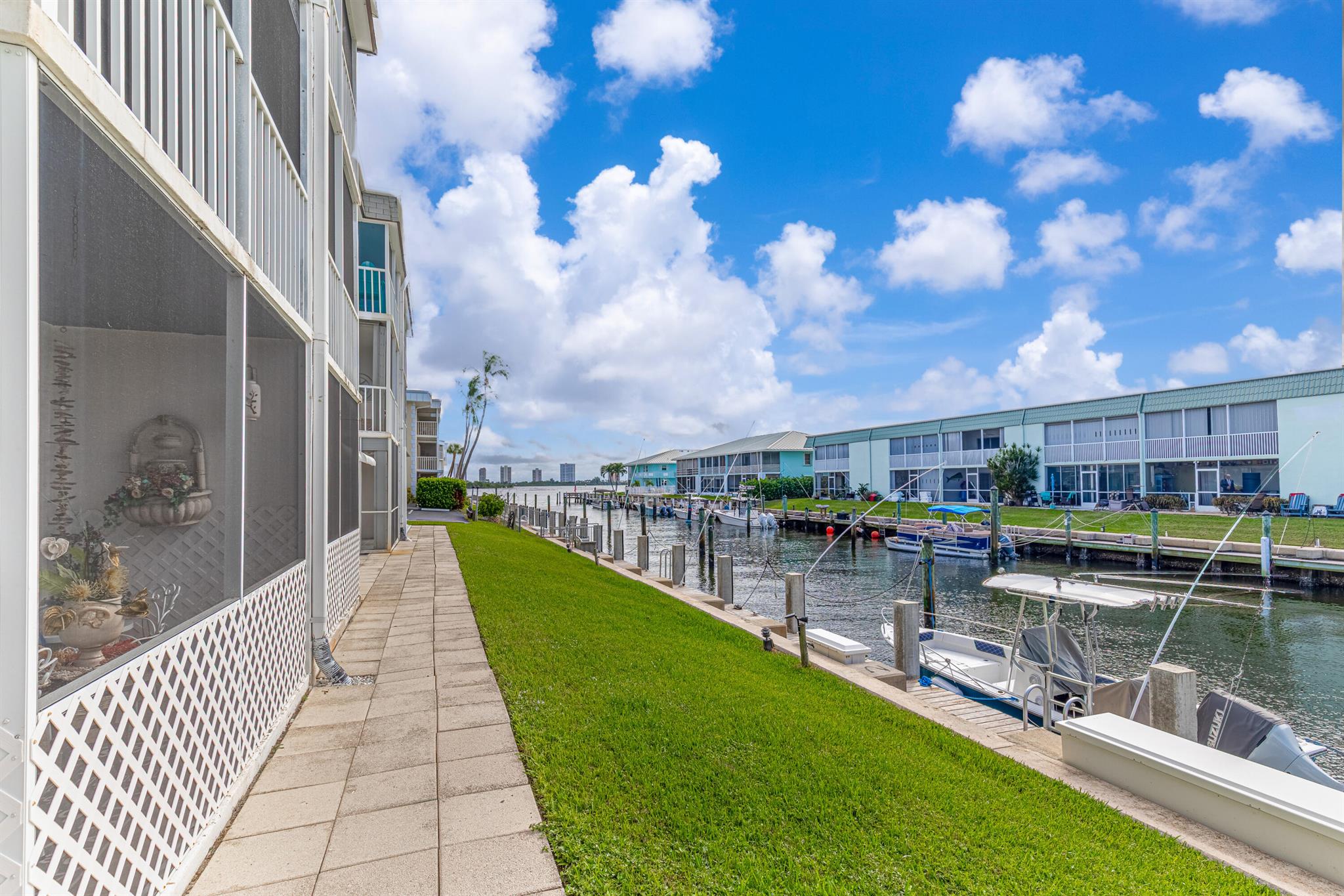 LAKE COLONY APTS TWO INC - Residential