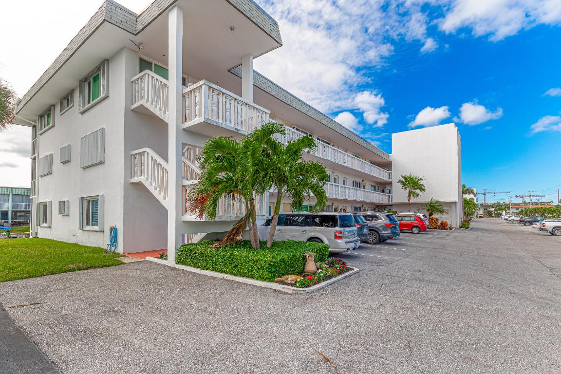 LAKE COLONY APTS TWO INC - Residential