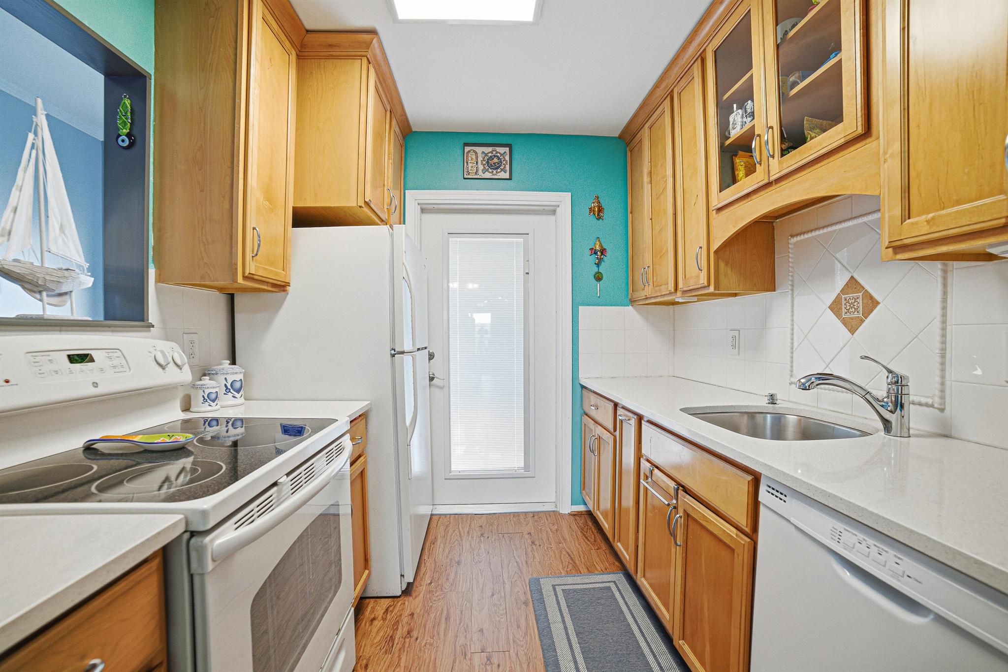 LAKE COLONY APTS TWO INC - Residential