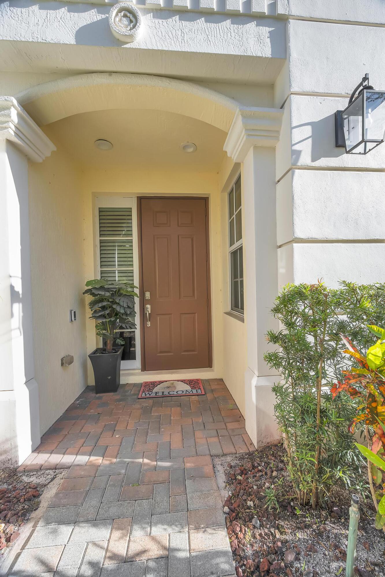 5600 NE Trieste Terrace