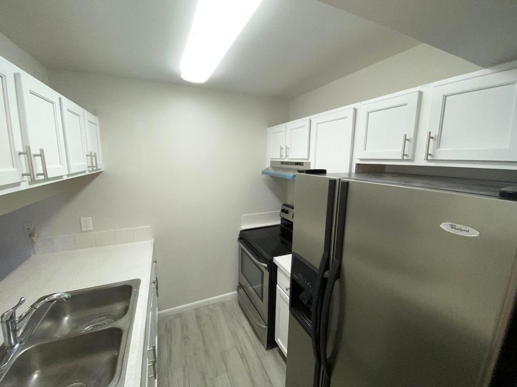 Photo of 1822 Abbey Road #H206, West Palm Beach, FL 33415 (MLS # B26013311)