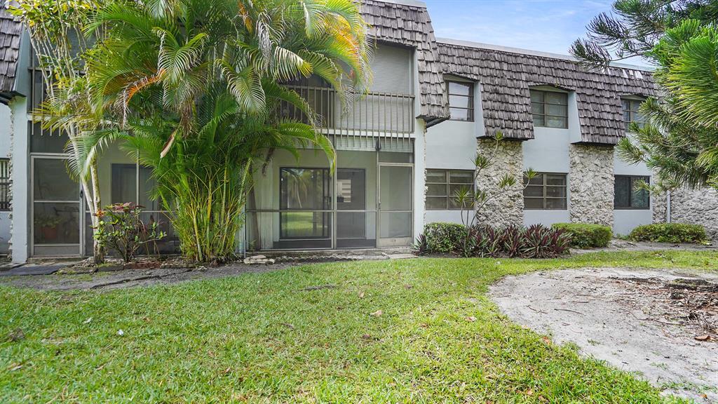 3105 Oakland Shores Drive J207