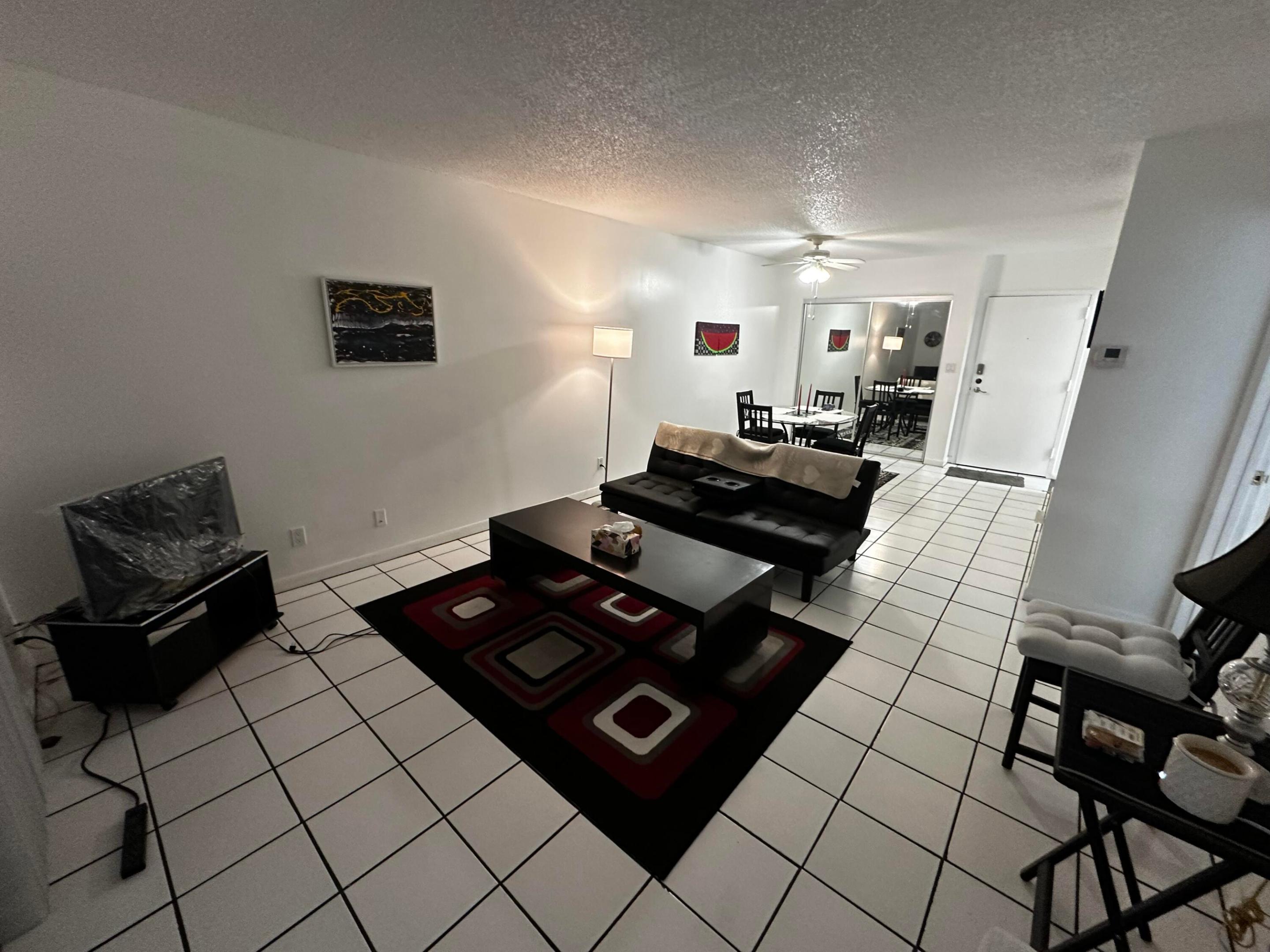 OAKLAND SHORES CONDOMINIUM 1 - Residential