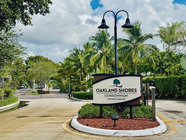 OAKLAND SHORES CONDOMINIUM 1 - Residential