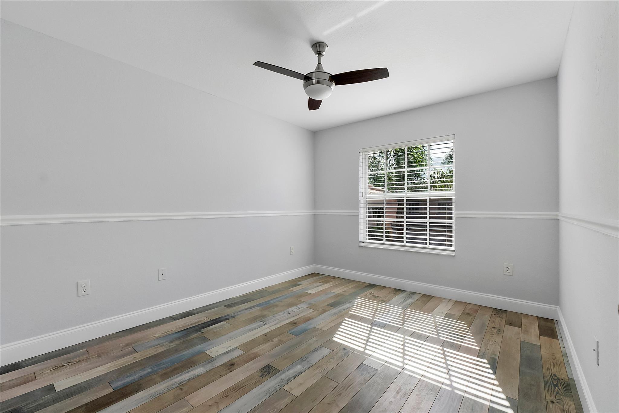 Coral Ridge Drive Comm - Residential