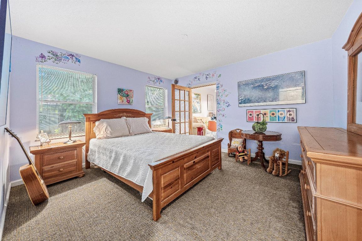 LAGOON PARK - Residential