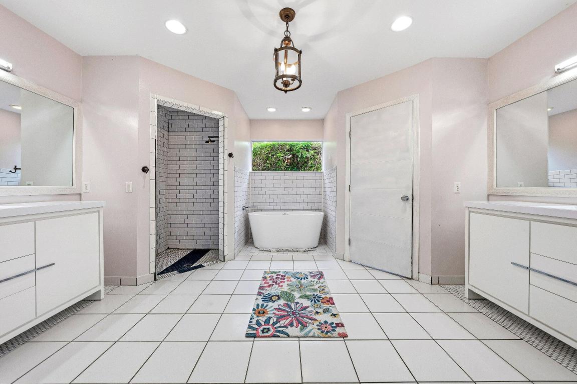 LAGOON PARK - Residential