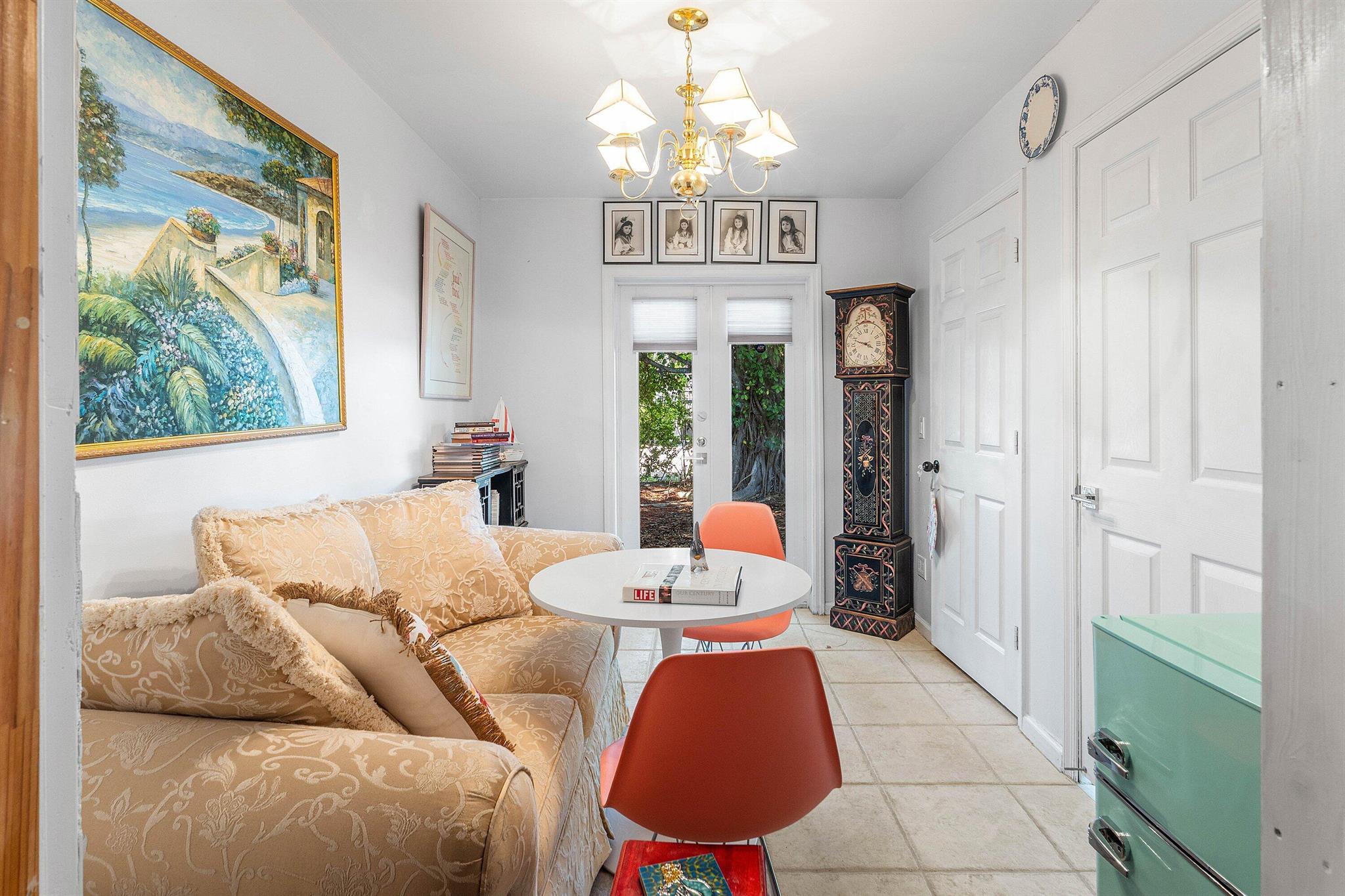 LAGOON PARK - Residential