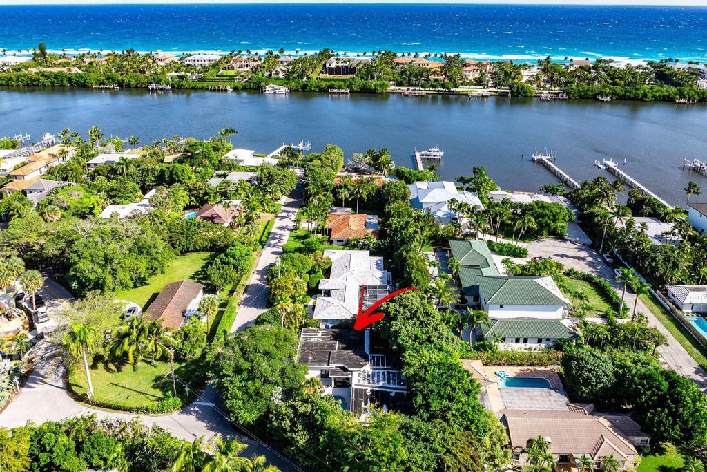 Photo of 800 Lagoon Lane, Lantana, FL 33462 (MLS # R11149072)