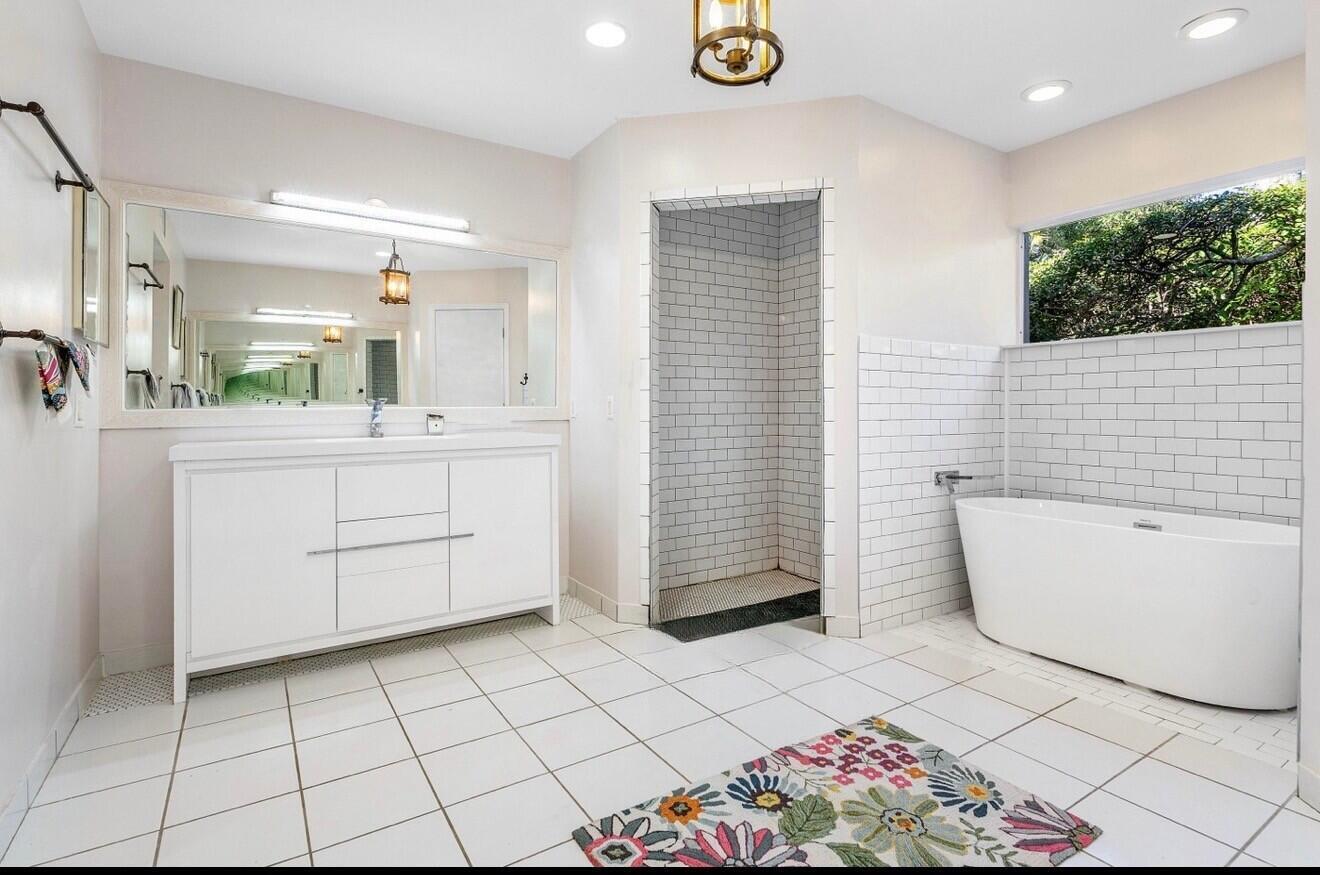 LAGOON PARK - Residential