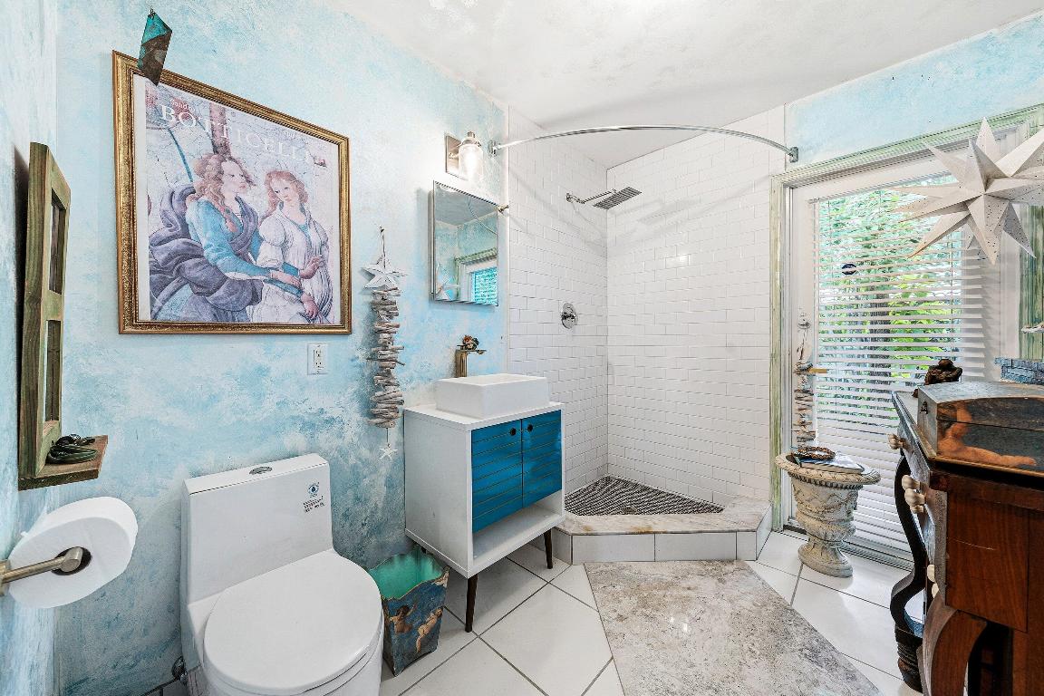 LAGOON PARK - Residential