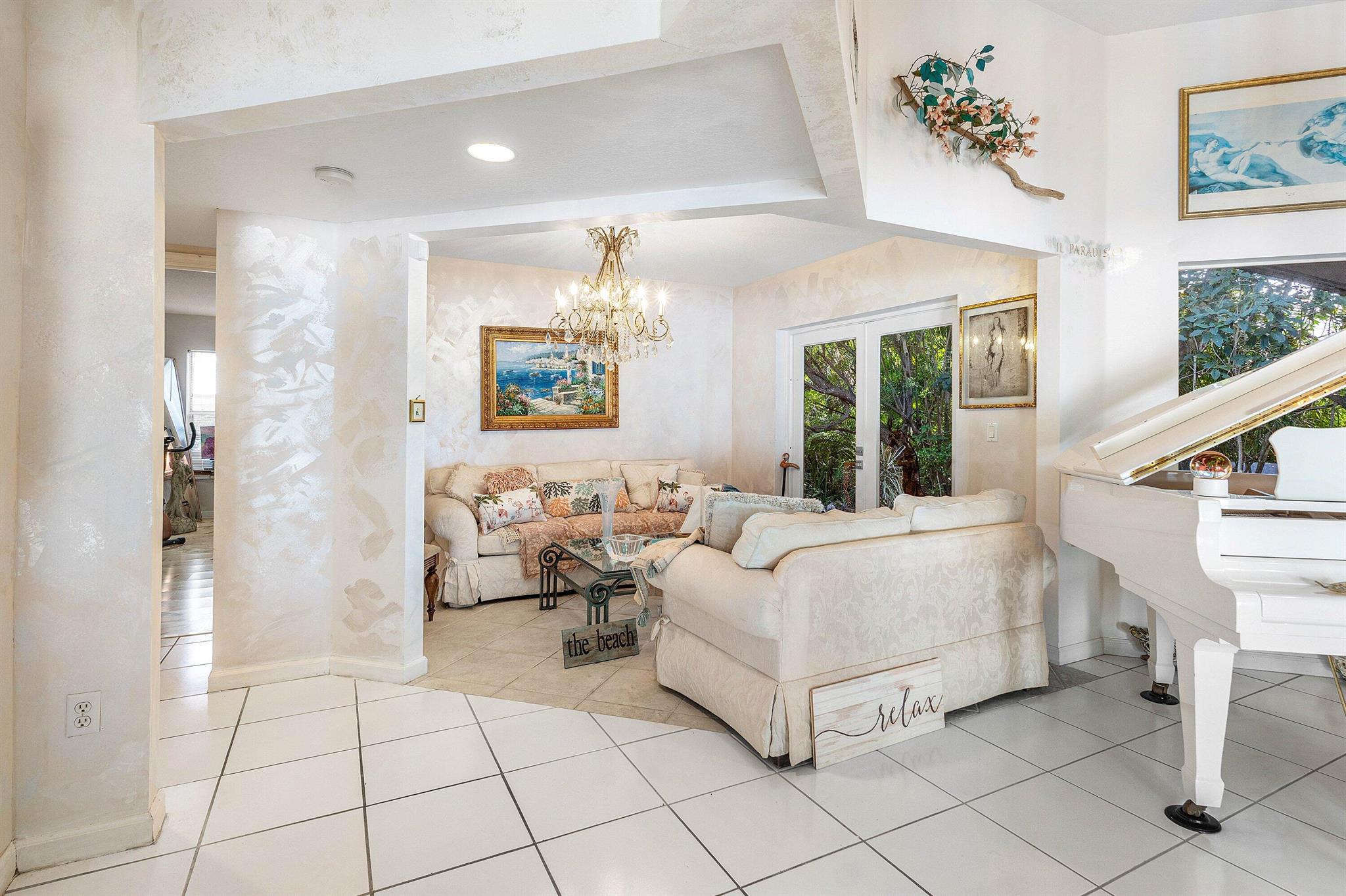 LAGOON PARK - Residential