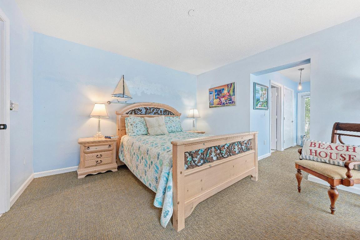 LAGOON PARK - Residential