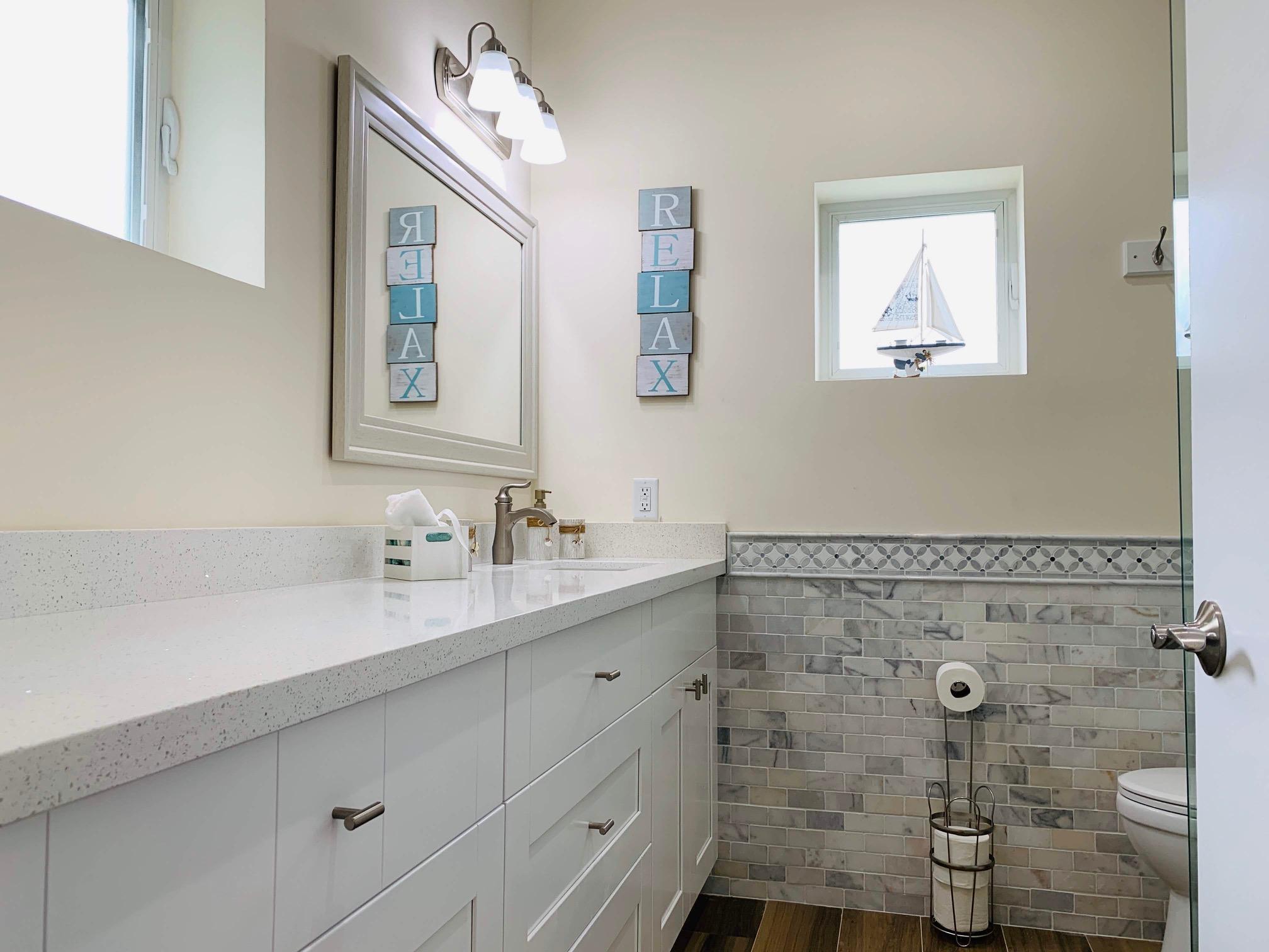 FLAMINGO PARK - Residential Lease