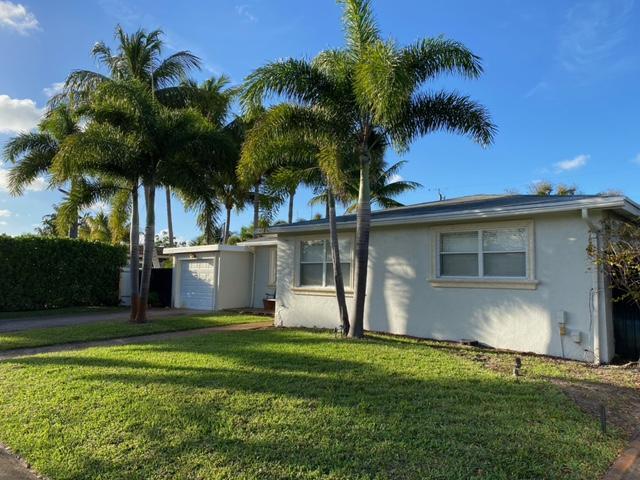 Photo of 2545 PALM Road, West Palm Beach, FL 33406 (MLS # B26064667)