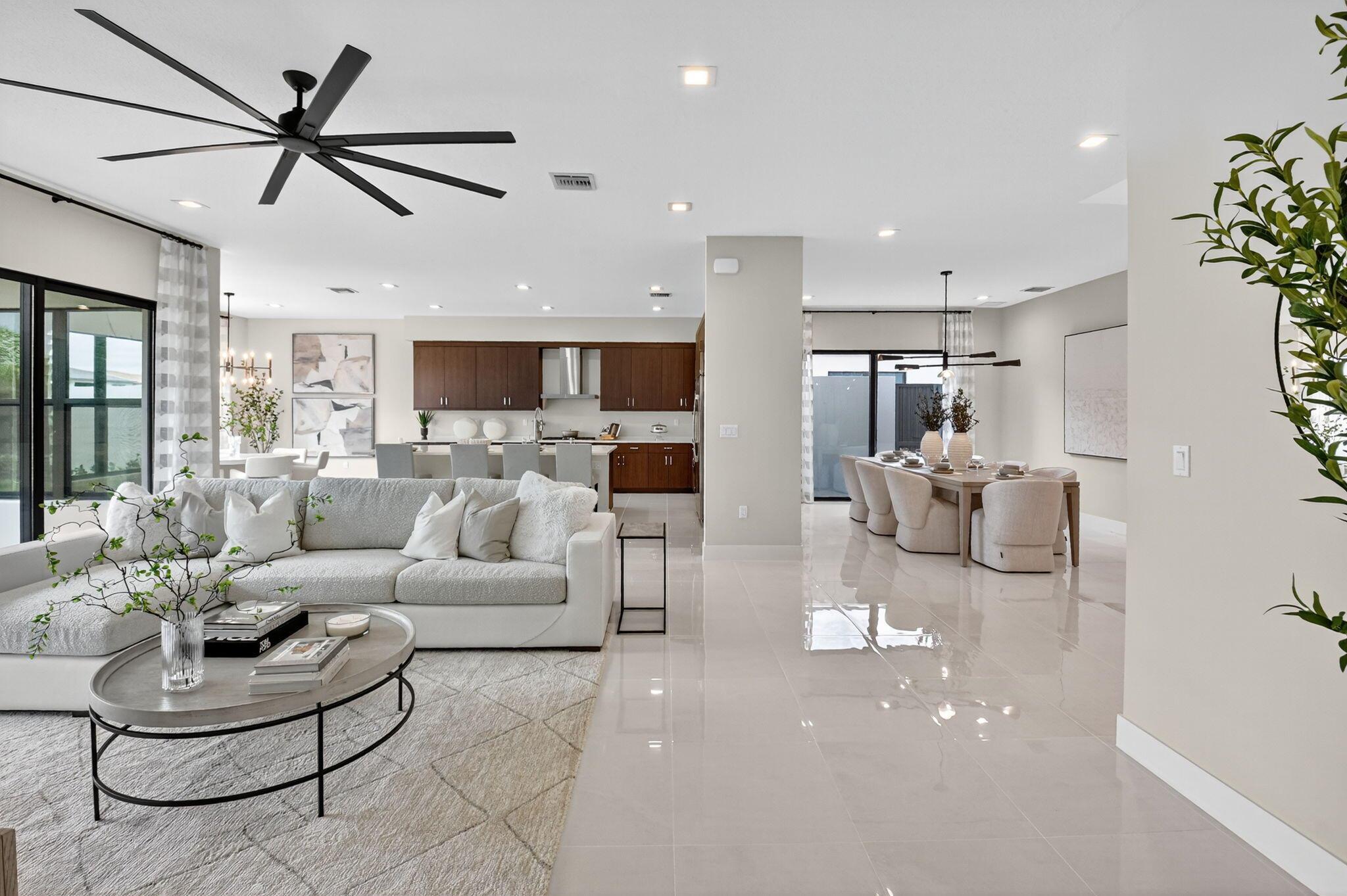 LOTUS EDGE - Residential