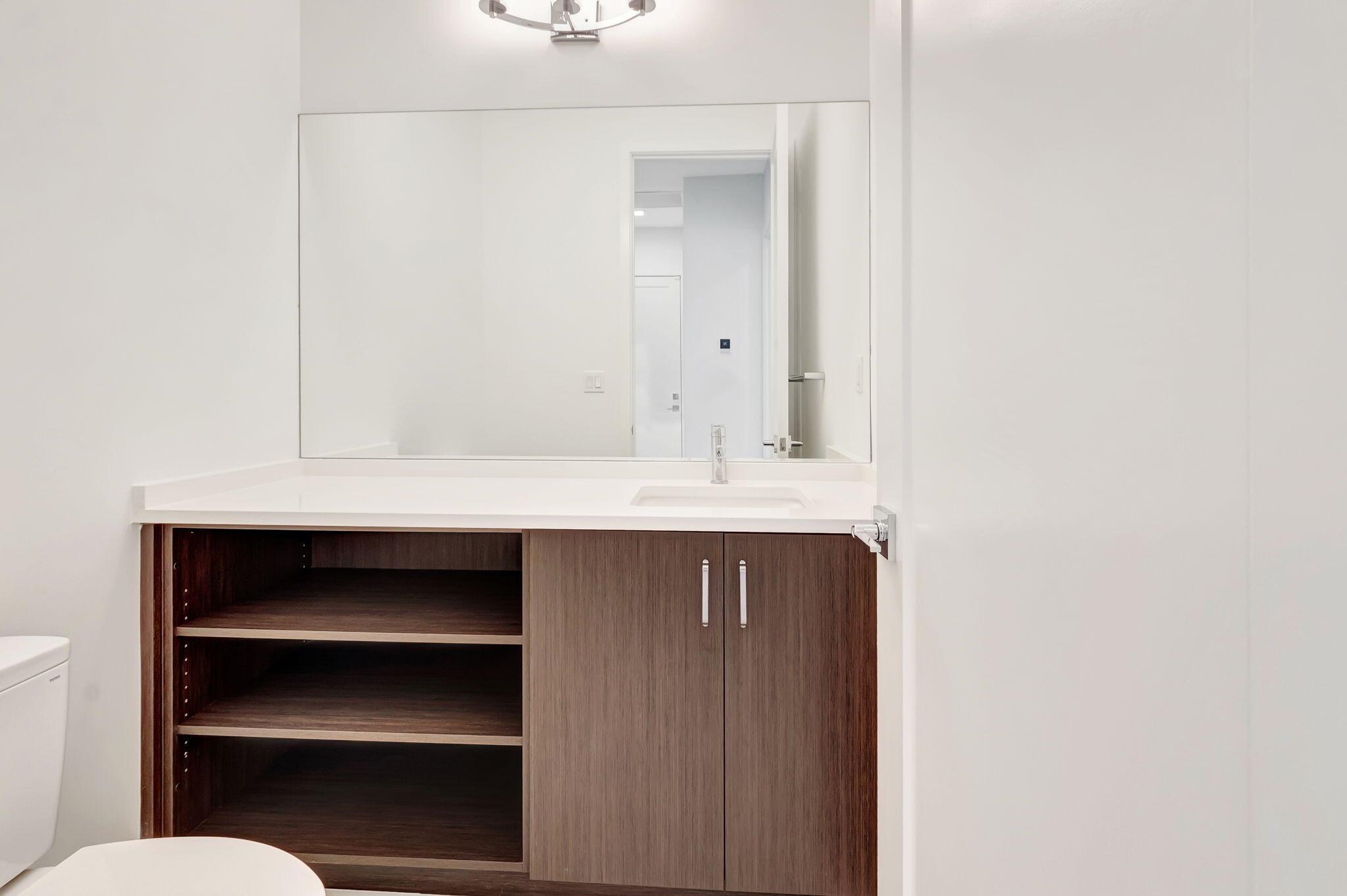 LOTUS EDGE - Residential