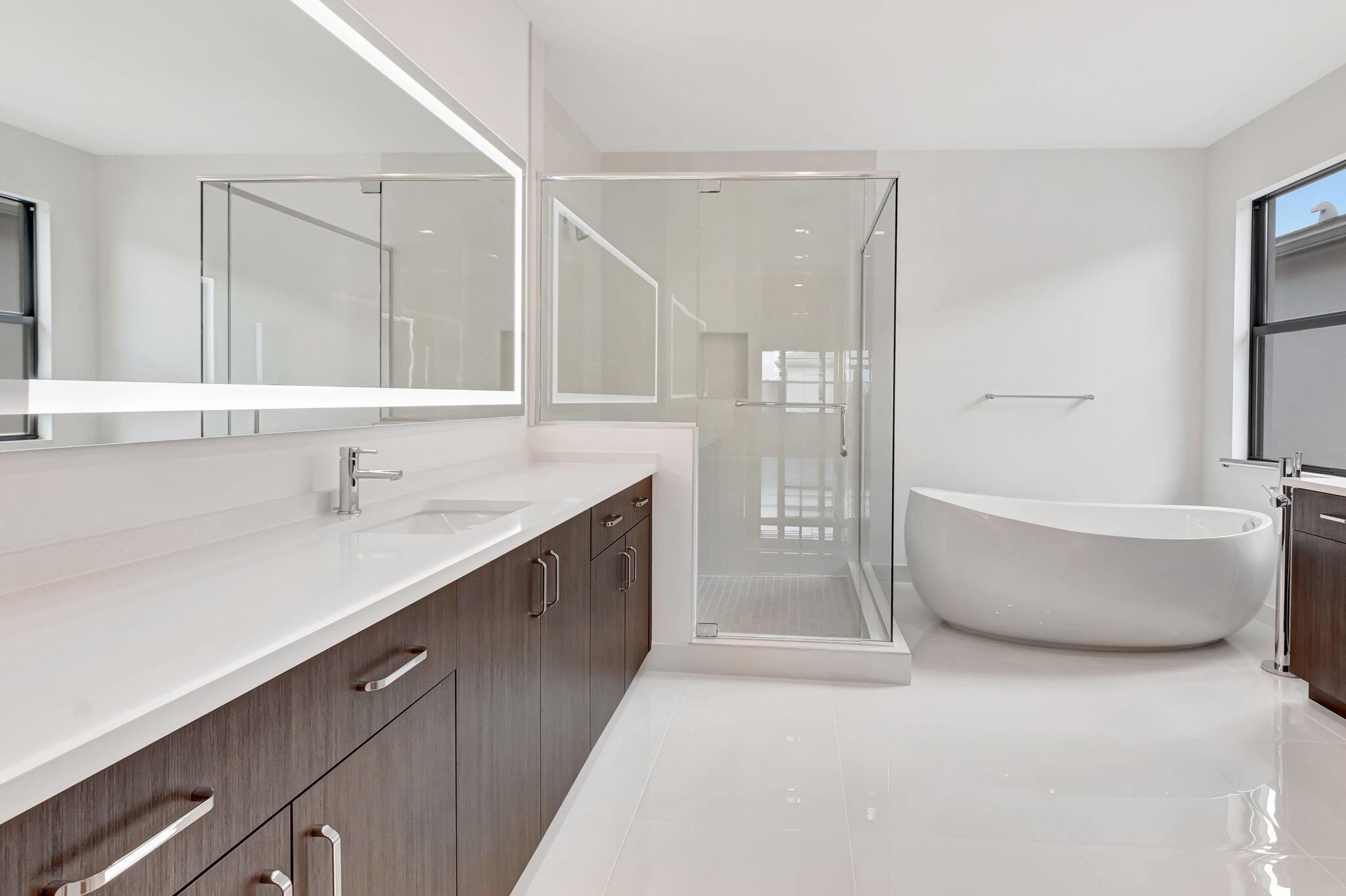 LOTUS EDGE - Residential