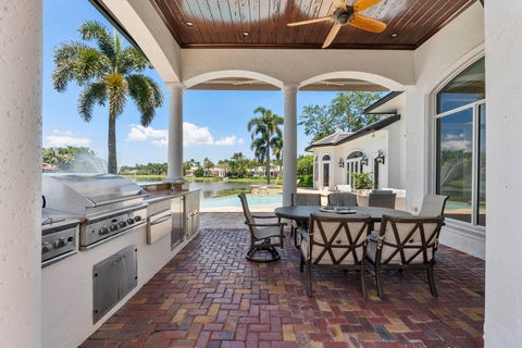 Tiny photo for 366 Sweet Bay Avenue, Plantation, FL 33324 (MLS # B26041700)