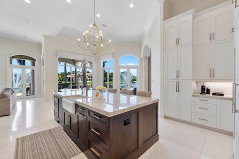 Tiny photo for 366 Sweet Bay Avenue, Plantation, FL 33324 (MLS # B26041700)