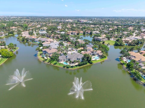 Tiny photo for 366 Sweet Bay Avenue, Plantation, FL 33324 (MLS # B26041700)