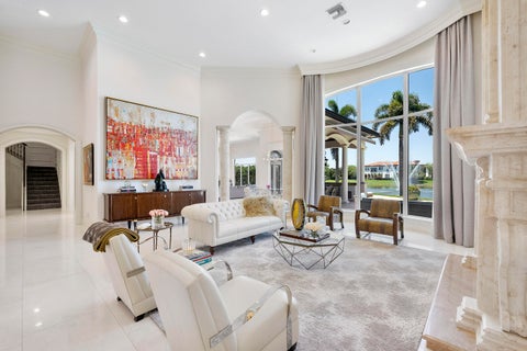 Tiny photo for 366 Sweet Bay Avenue, Plantation, FL 33324 (MLS # B26041700)