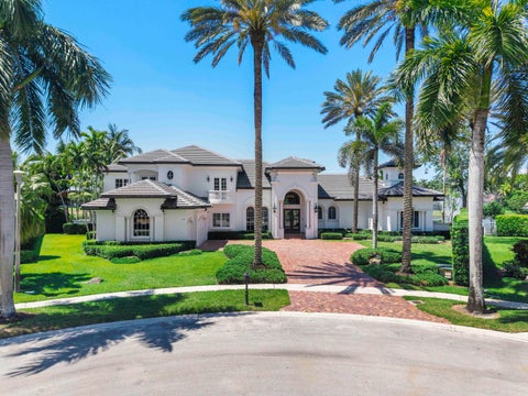 Tiny photo for 366 Sweet Bay Avenue, Plantation, FL 33324 (MLS # B26041700)