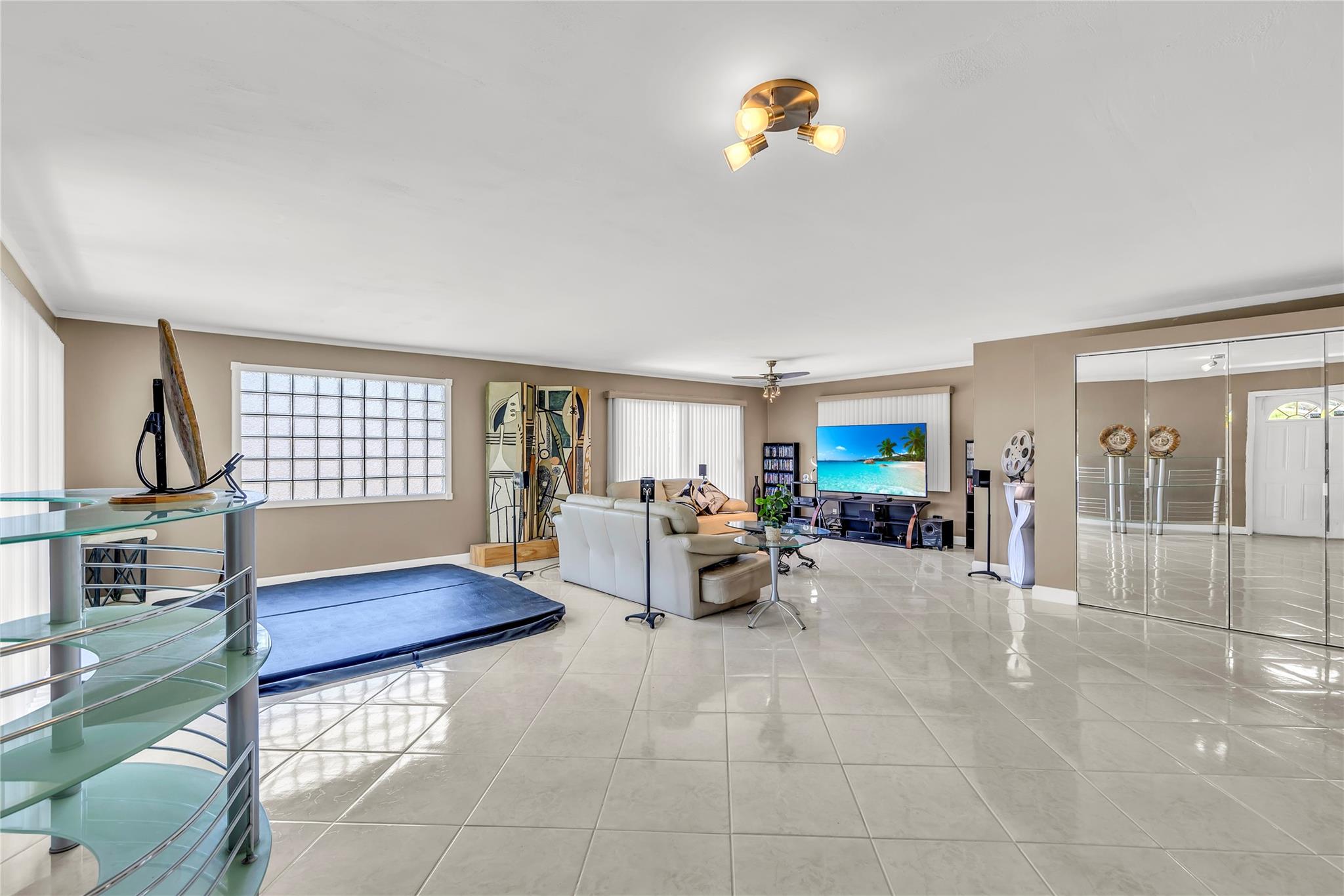Douglas Park 45-29 B - Residential