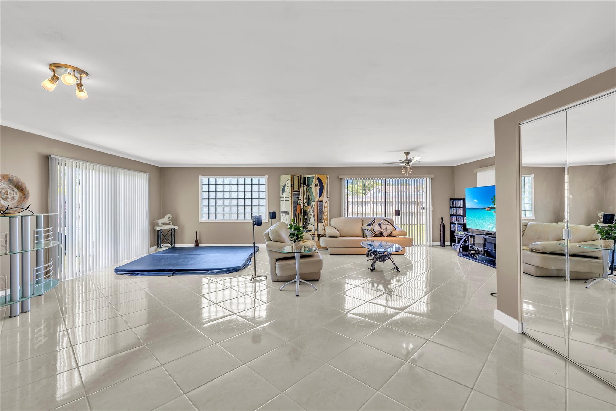 Douglas Park 45-29 B - Residential