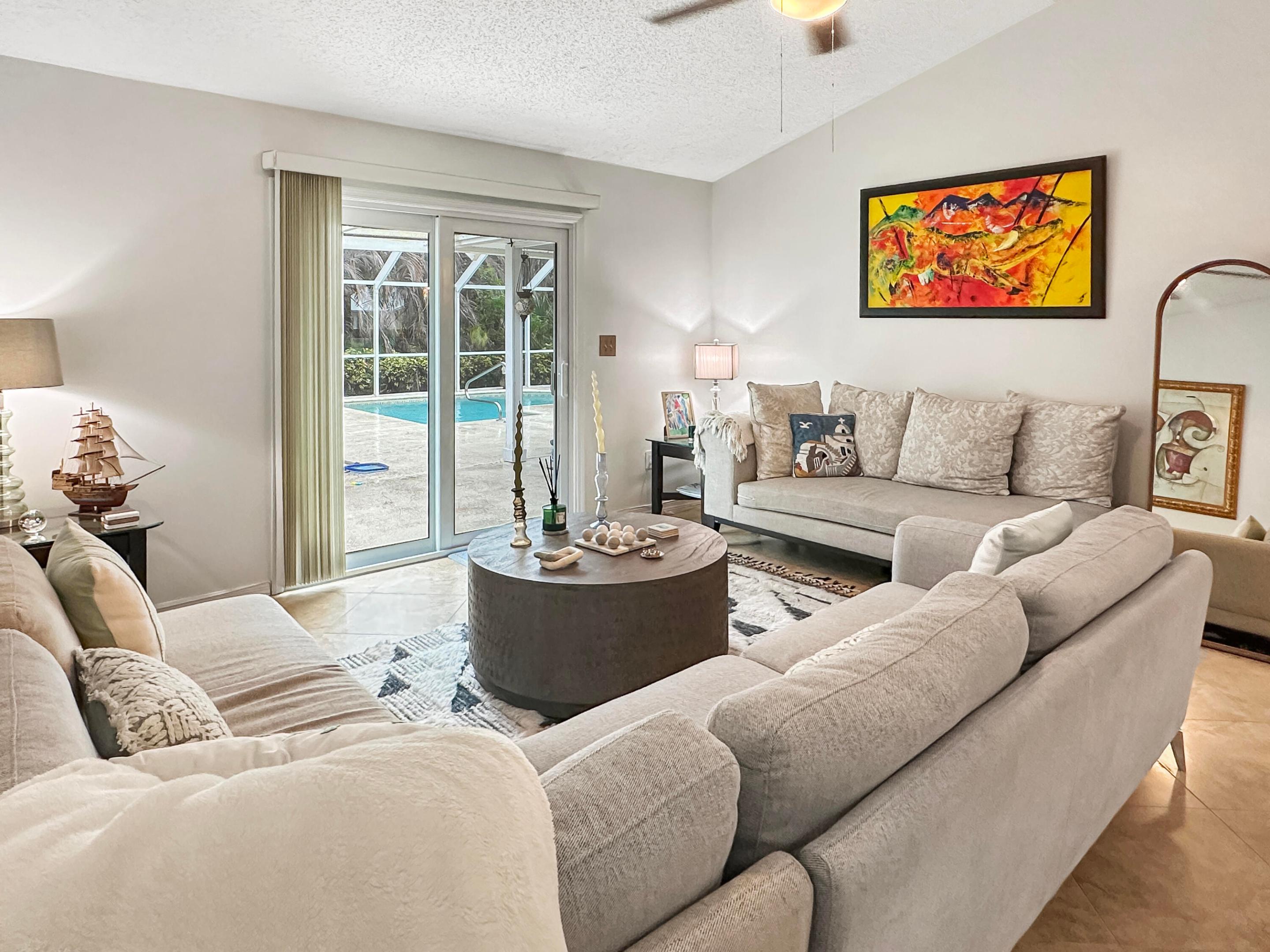 SEBASTIAN HIGHLANDS UNIT 17 - Residential