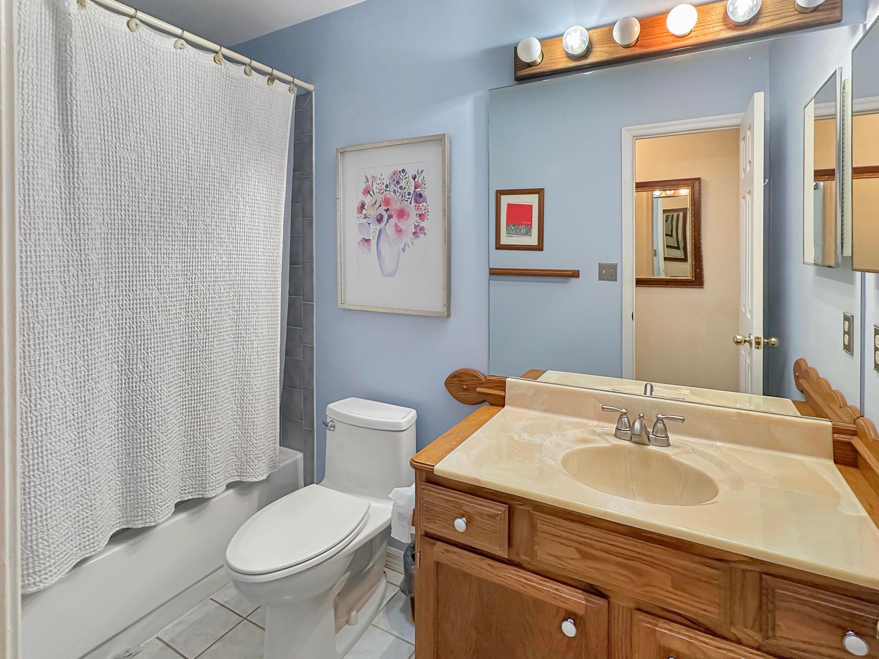 SEBASTIAN HIGHLANDS UNIT 17 - Residential