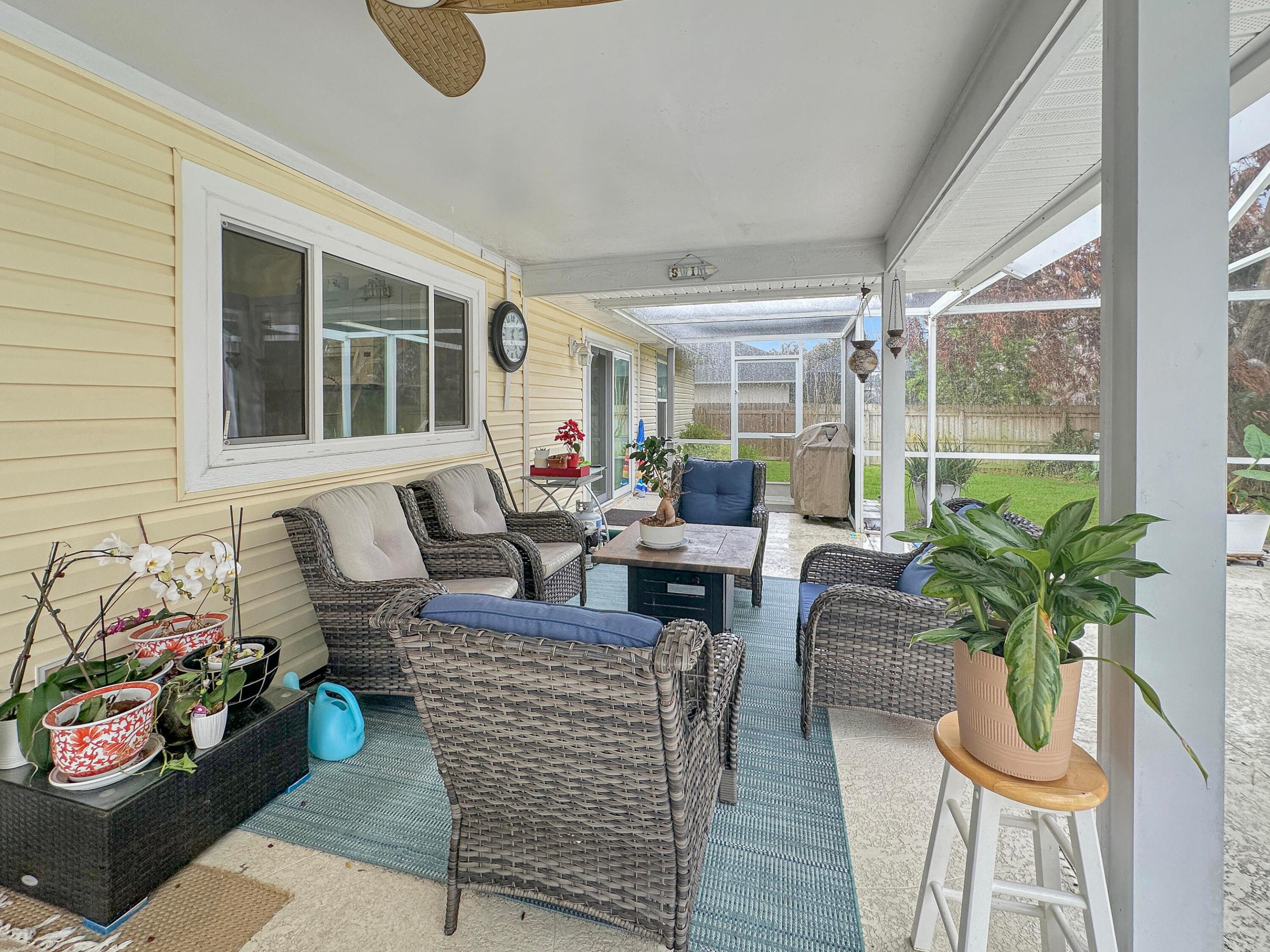 SEBASTIAN HIGHLANDS UNIT 17 - Residential