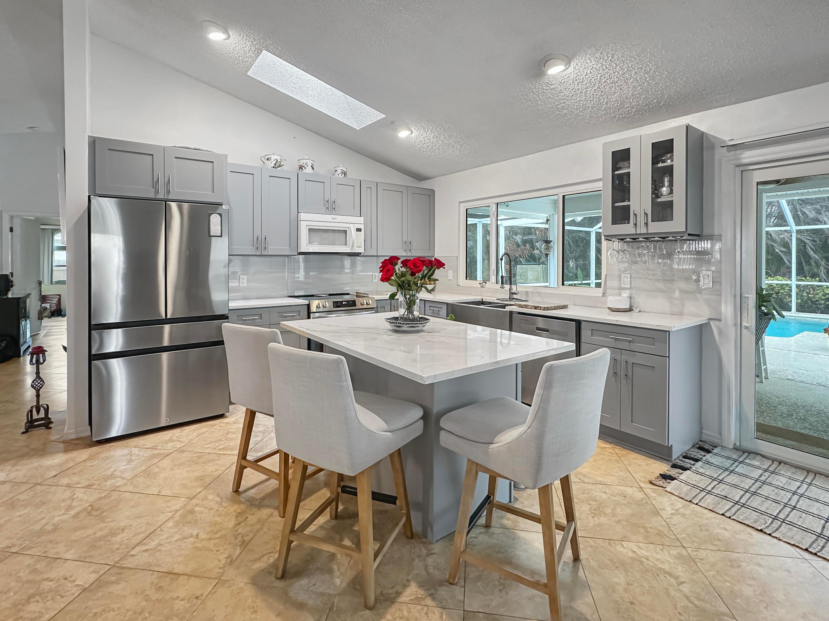 SEBASTIAN HIGHLANDS UNIT 17 - Residential