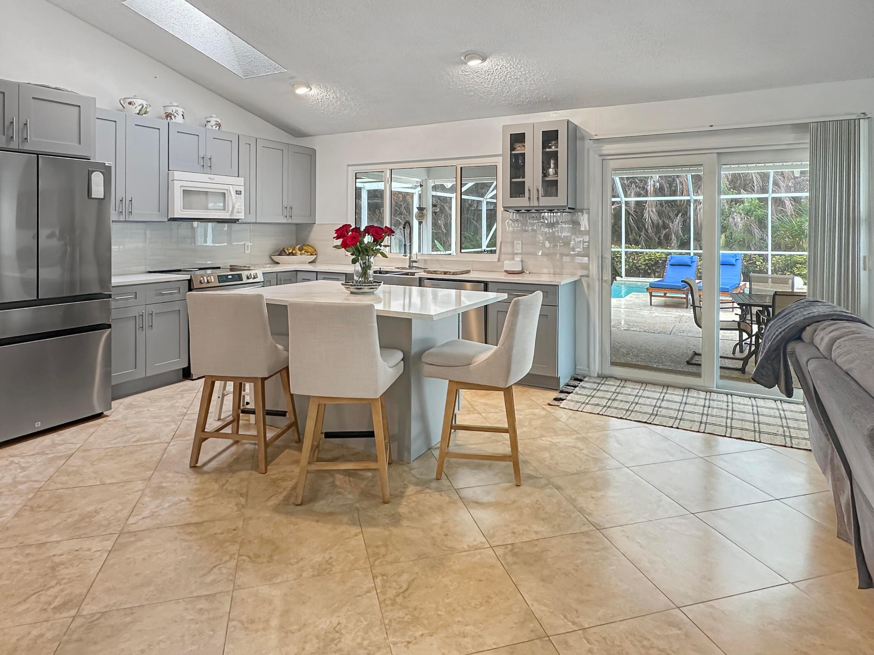 SEBASTIAN HIGHLANDS UNIT 17 - Residential